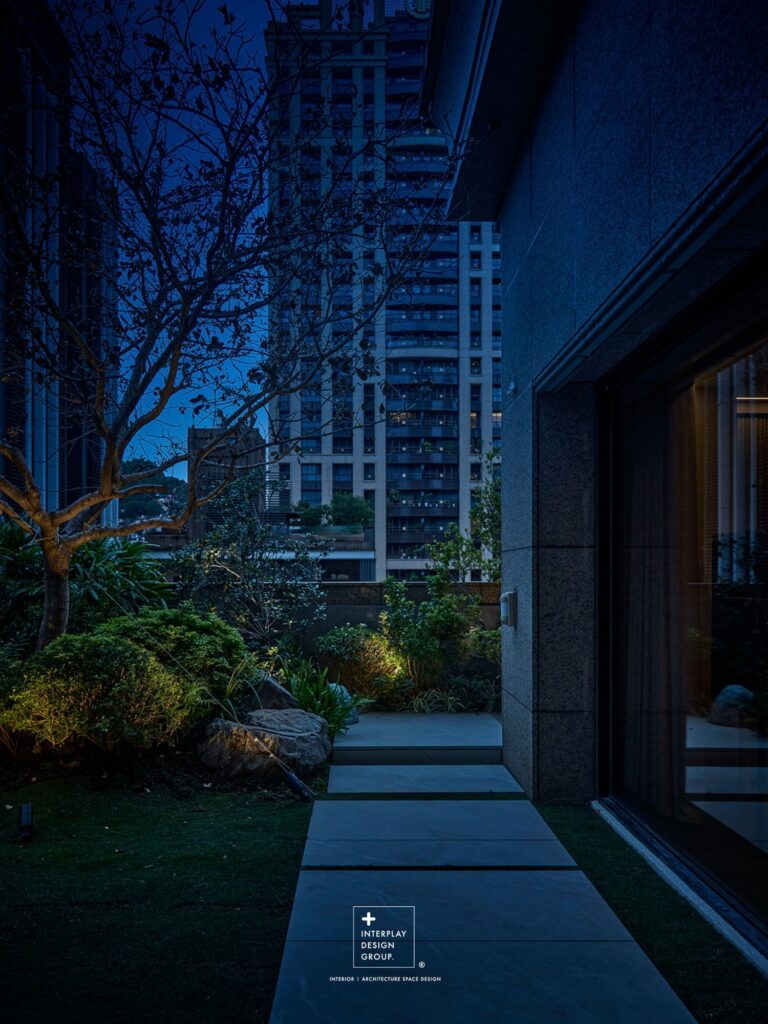 是家，也是城市綠洲，這就是室內設計可以帶來的雙向感受。