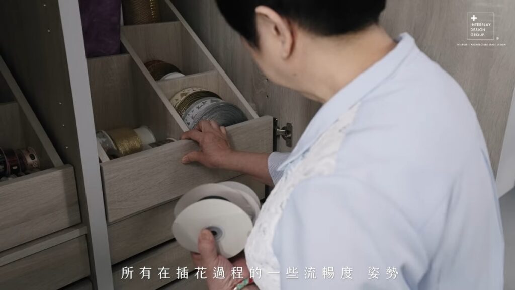 收納的設計也會針對居住者、長輩做規劃,讓拿取物物品都可以更省力。